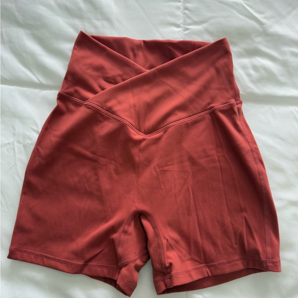 BuffBunny Coral Bike Shorts - Picture 4 of 6